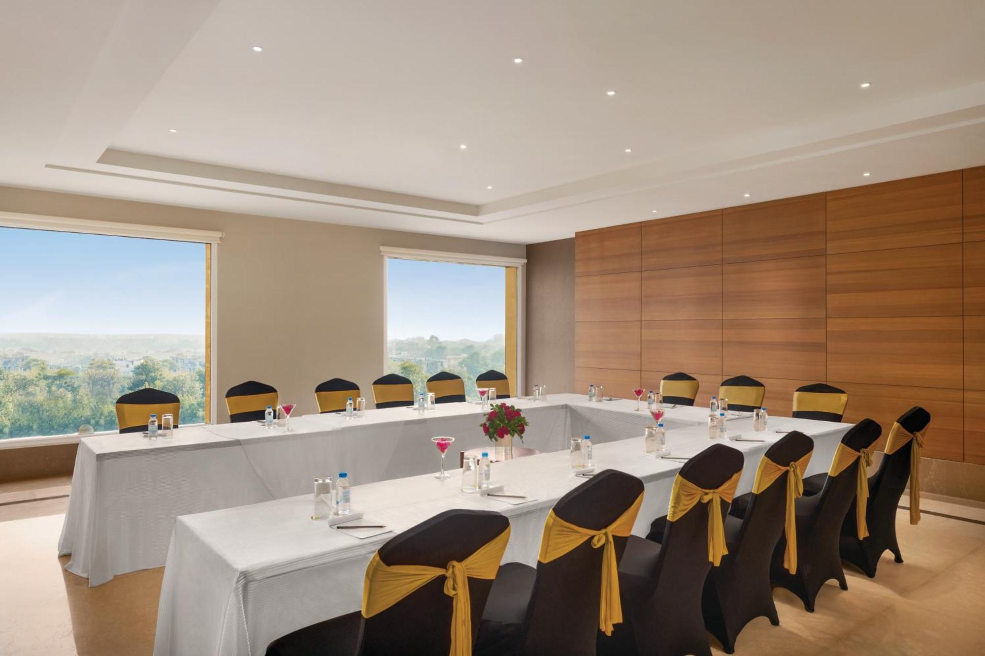 Wyndham Chandigarh Mohali Esterno foto