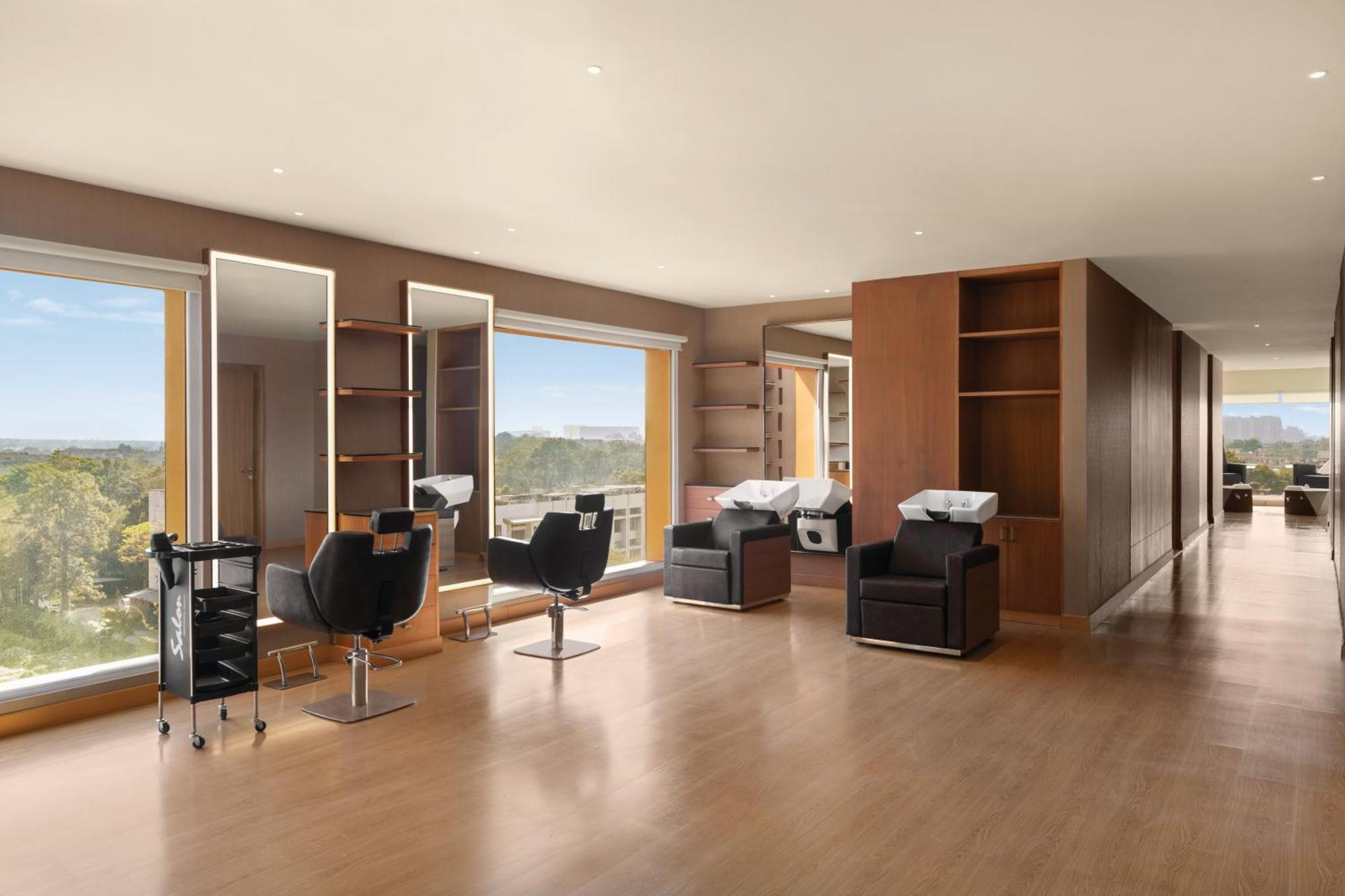 Wyndham Chandigarh Mohali Esterno foto
