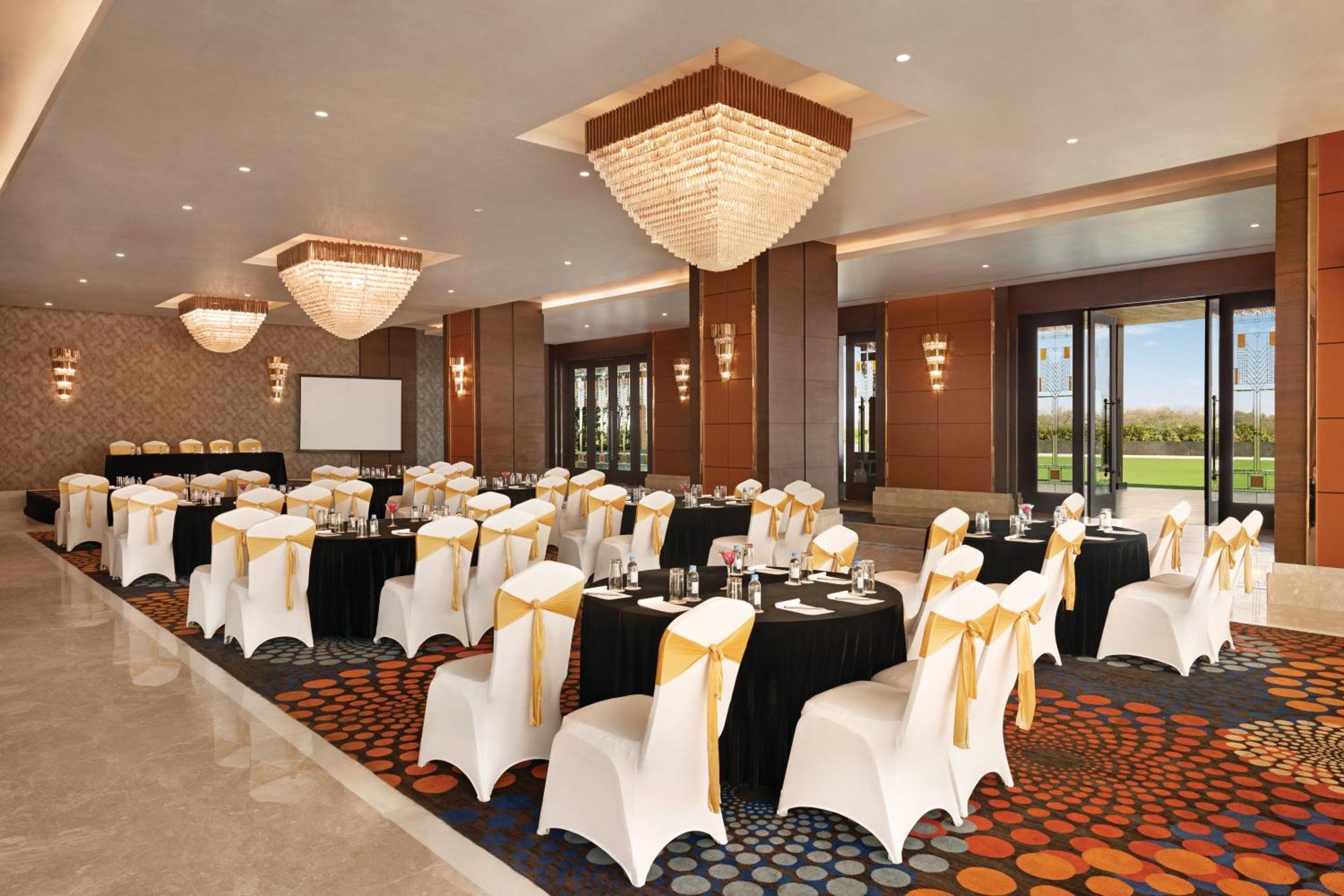 Wyndham Chandigarh Mohali Esterno foto